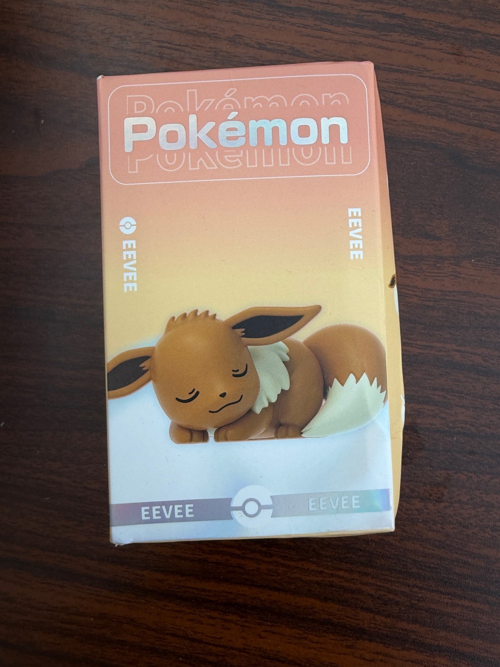 Pokémon Starry Dream Eevee Sleeping Figure Collectible New in Box